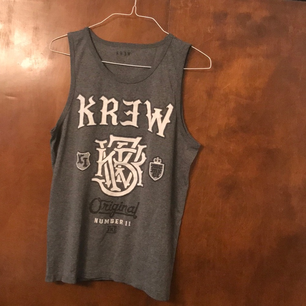 KREW men’s M tank.